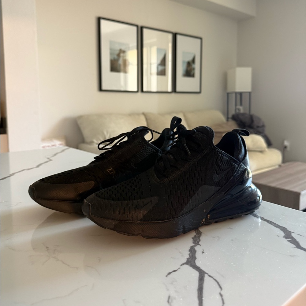 Air Max 270